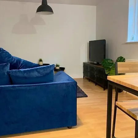 Biskey Howe - Free Off-site Health Club Access With Pool, Sauna, Steam & Gym