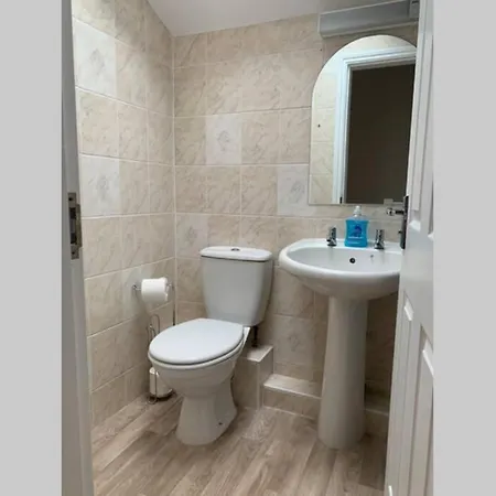 Biskey Howe - Free Off-site Health Club Access With Pool, Sauna, Steam & Gym Lejlighed